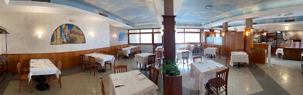 Comun Nuovo Bed & Breakfast Nettuno מראה חיצוני תמונה